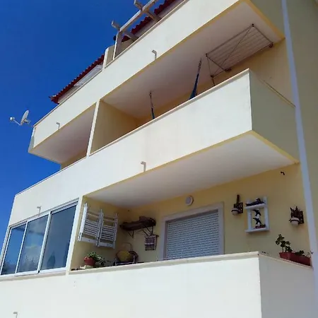 Sailor's House *